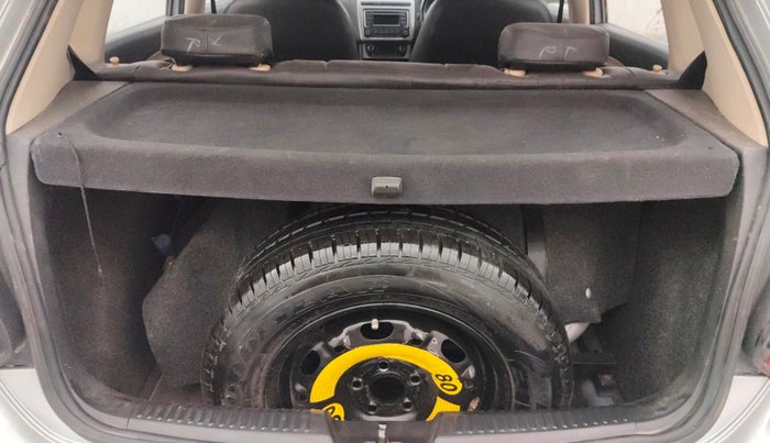 2015 Volkswagen Polo HIGHLINE1.2L, CNG, Manual, 83,337 km, Boot Inside