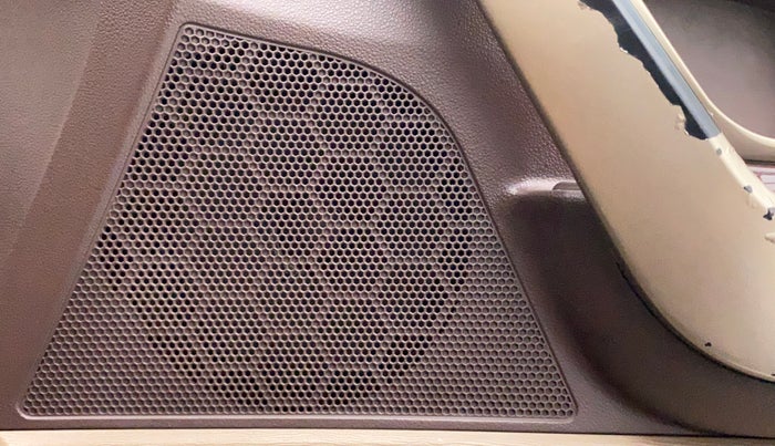 2013 Mahindra XUV500 W8, Diesel, Manual, 98,601 km, Speaker