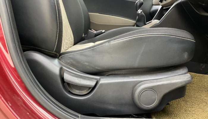 2016 Hyundai Grand i10 ASTA (O) 1.2 KAPPA VTVT, Petrol, Manual, 60,614 km, Driver Side Adjustment Panel