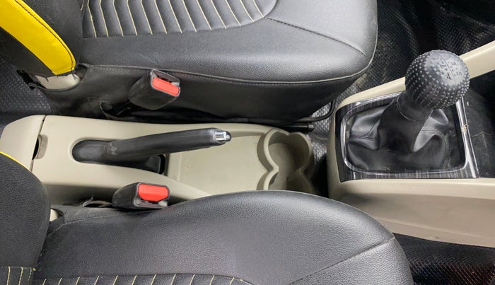 2014 Maruti Celerio VXI, Petrol, Manual, 75,637 km, Gear Lever