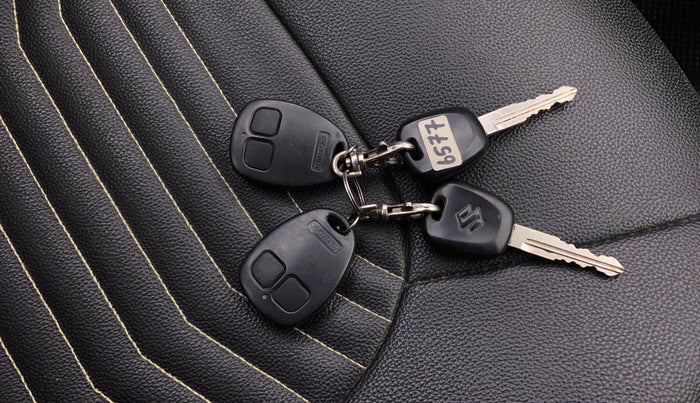 2014 Maruti Celerio VXI, Petrol, Manual, 75,637 km, Key Close Up