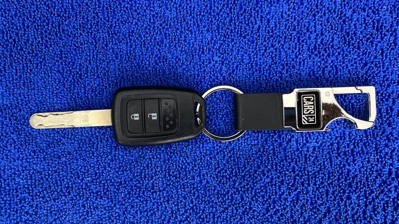 2018 Honda Amaze 1.2 SMT I VTEC, Petrol, Manual, 33,705 km, Key Close Up