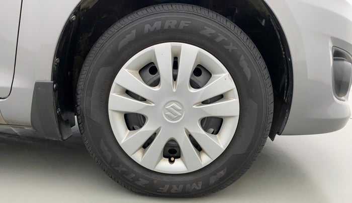 2012 Maruti Swift Dzire VXI, Petrol, Manual, 24,695 km, Right Front Wheel
