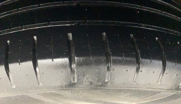 2019 Maruti Baleno ZETA PETROL 1.2, Petrol, Manual, 37,363 km, Right Rear Tyre Tread