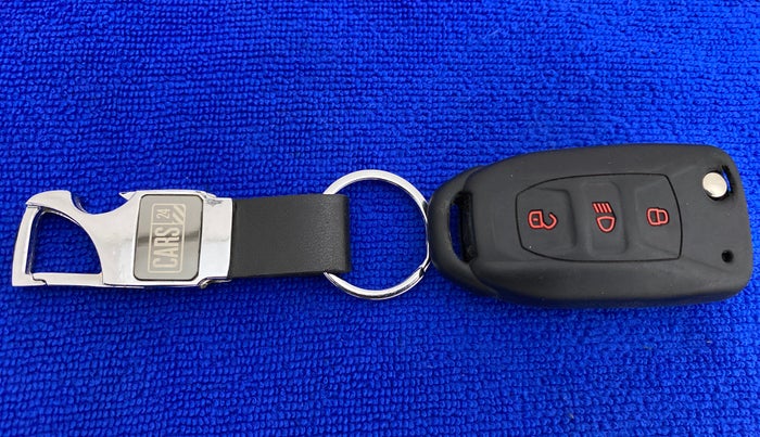 2017 Tata Tiago XZ PETROL, Petrol, Manual, 35,237 km, Key Close Up