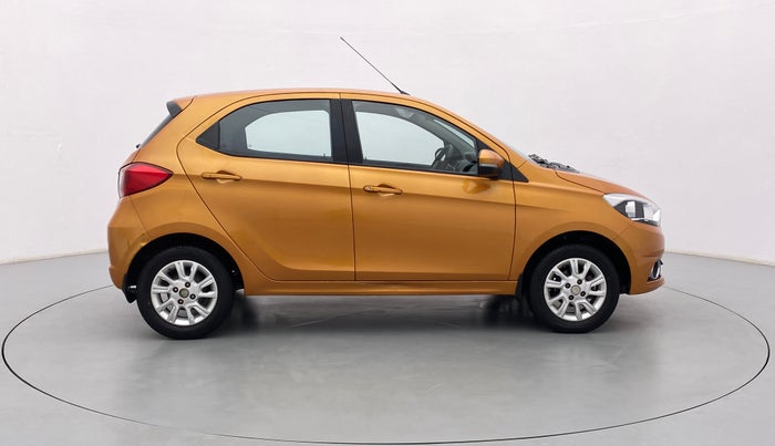 2017 Tata Tiago XZ PETROL, Petrol, Manual, 35,237 km, Right Side View