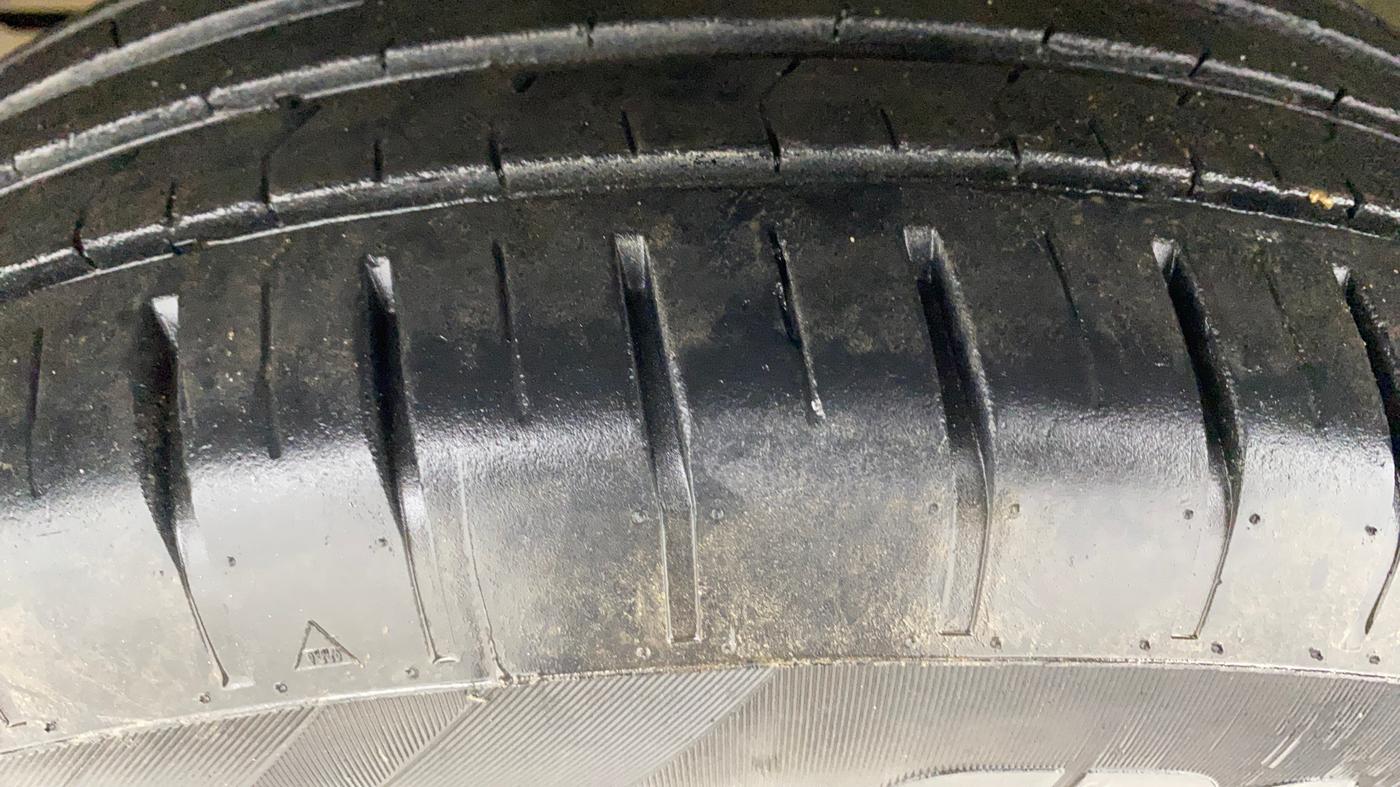 2022 Maruti Baleno DELTA PETROL 1.2, Petrol, Manual, 51,159 km, Left Front Tyre Tread