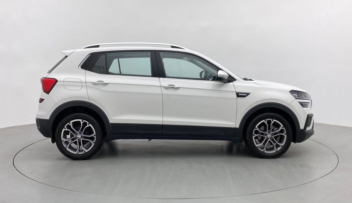 2021 Skoda KUSHAQ STYLE 1.5 TSI MT, Petrol, Manual, 8,360 km, Right Side View