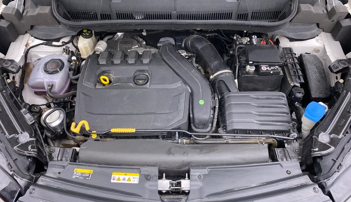 2021 Skoda KUSHAQ STYLE 1.5 TSI MT, Petrol, Manual, 8,360 km, Open Bonet