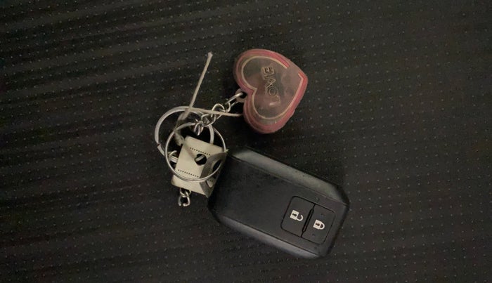 2022 Maruti Baleno ZETA 1.2 AGS, Petrol, Automatic, 54,513 km, Key Close Up