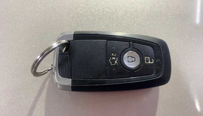 2018 Ford FREESTYLE TITANIUM PLUS 1.2 PETROL, Petrol, Manual, 44,783 km, Key Close Up