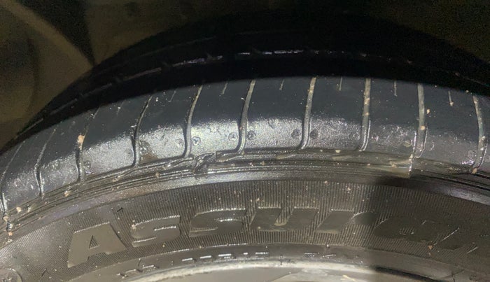 2018 Ford FREESTYLE TITANIUM PLUS 1.2 PETROL, Petrol, Manual, 44,783 km, Left Front Tyre Tread