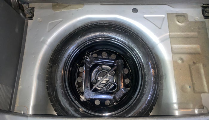 2018 Ford FREESTYLE TITANIUM PLUS 1.2 PETROL, Petrol, Manual, 44,783 km, Spare Tyre