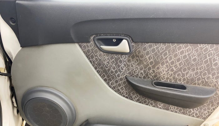 2017 Maruti Alto 800 LXI, Petrol, Manual, 96,802 km, Driver Side Door Panels Control