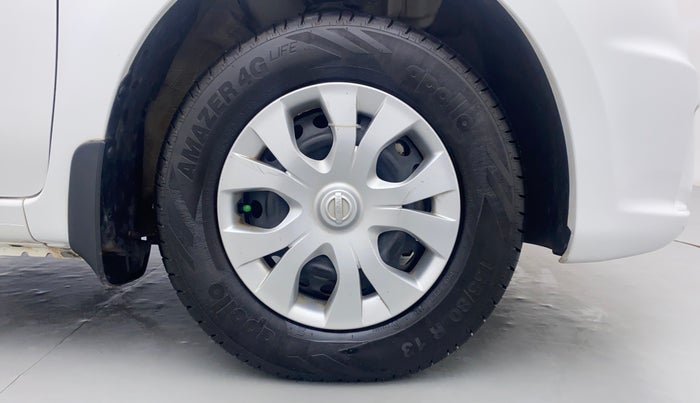 2017 Nissan Micra Active XV, Petrol, Manual, 37,630 km, Right Front Tyre
