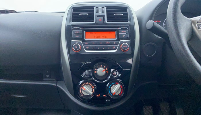 2017 Nissan Micra Active XV, Petrol, Manual, 37,630 km, Air Conditioner