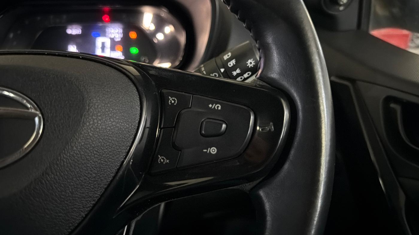 2023 Tata NEXON XZA PLUS LUX SUNROOF KAZIRANGA PETROL, Petrol, Automatic, 21,191 km, Adaptive Cruise Control