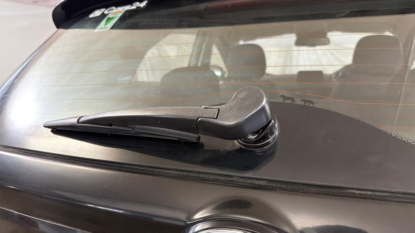 2023 Tata NEXON XZA PLUS LUX SUNROOF KAZIRANGA PETROL, Petrol, Automatic, 21,191 km, Rear Wiper