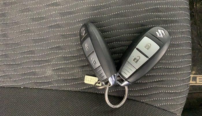 2019 Maruti Baleno ALPHA CVT PETROL 1.2, Petrol, Automatic, 75,860 km, Key Close Up