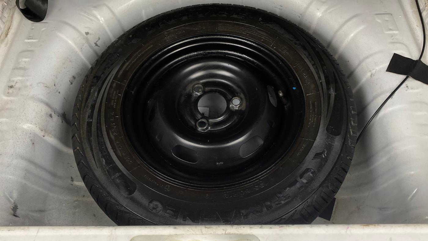 2016 Renault Kwid RXT 0.8, Petrol, Manual, 31,916 km, Spare Tyre