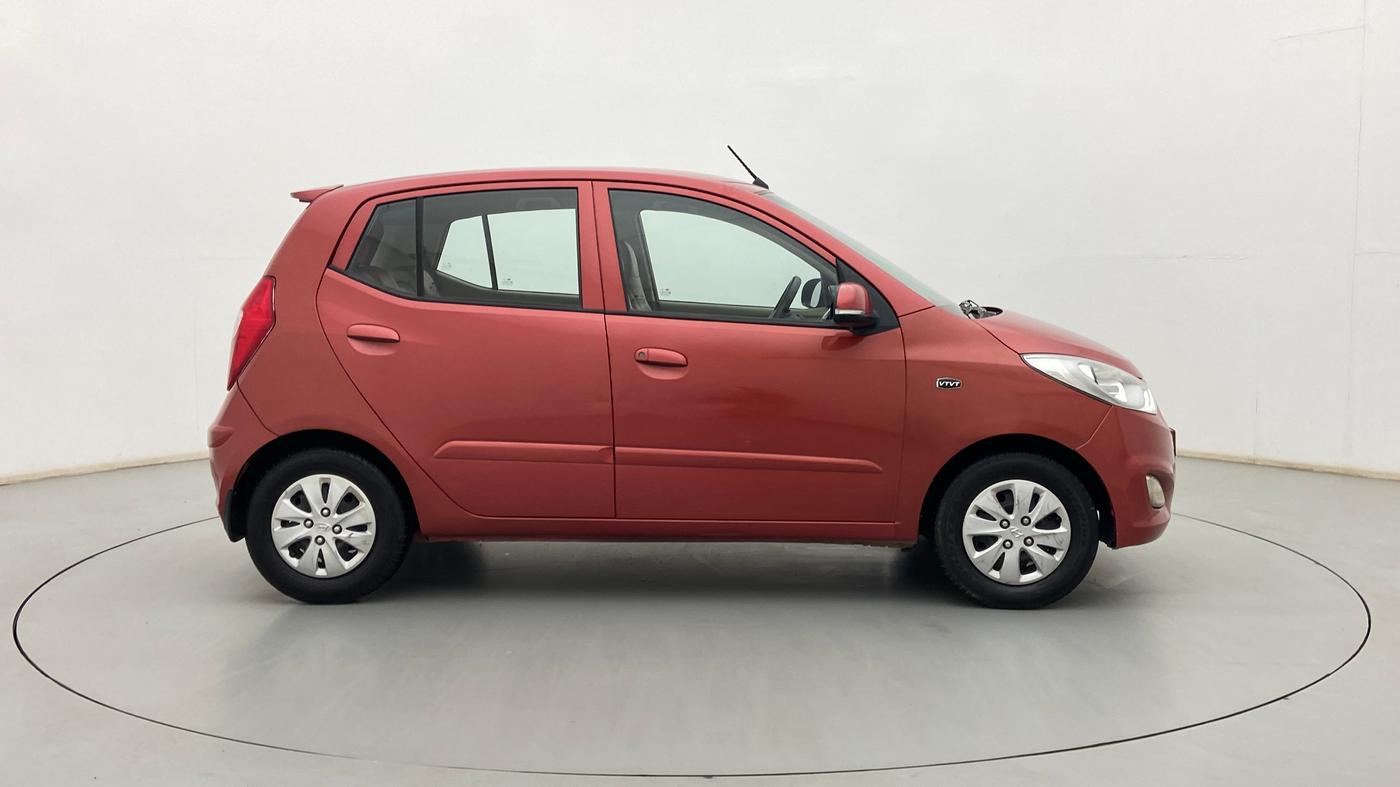2011 Hyundai i10 SPORTZ 1.2, Petrol, Manual, 75,300 km, Right Side View