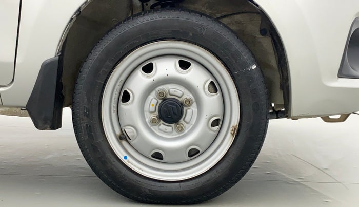 2019 Maruti Alto K10 LXI CNG, CNG, Manual, 32,094 km, Right Front Wheel