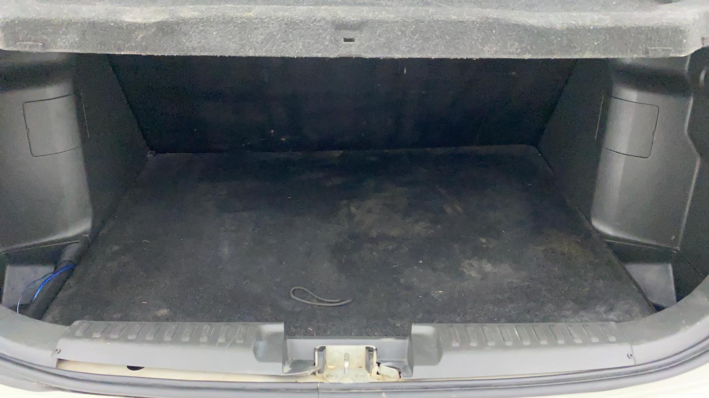 2018 Maruti Vitara Brezza LDI, Diesel, Manual, 54,883 km, Boot Inside