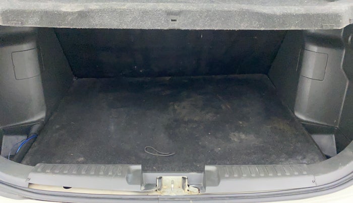 2018 Maruti Vitara Brezza LDI, Diesel, Manual, 54,883 km, Boot Inside