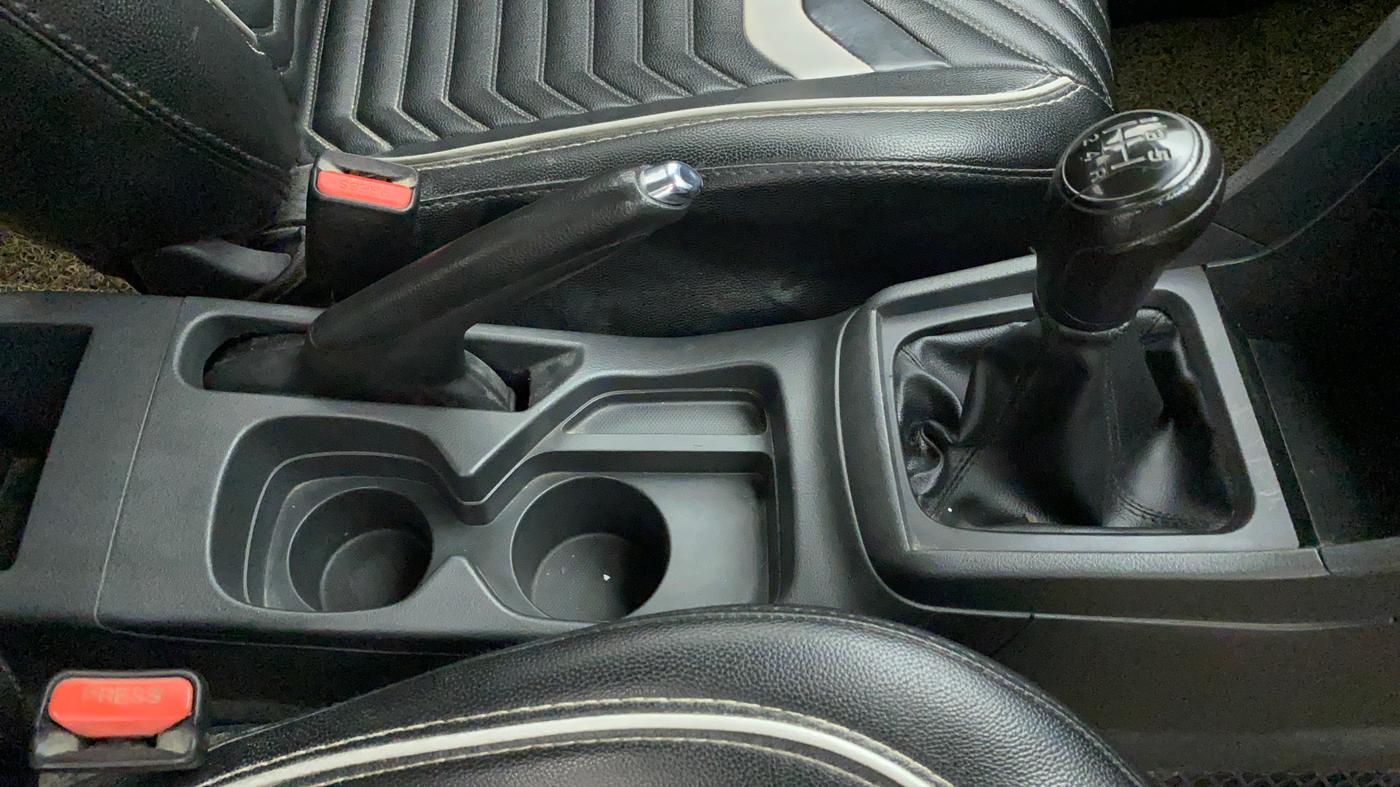 2018 Maruti Vitara Brezza LDI, Diesel, Manual, 54,883 km, Gear Lever
