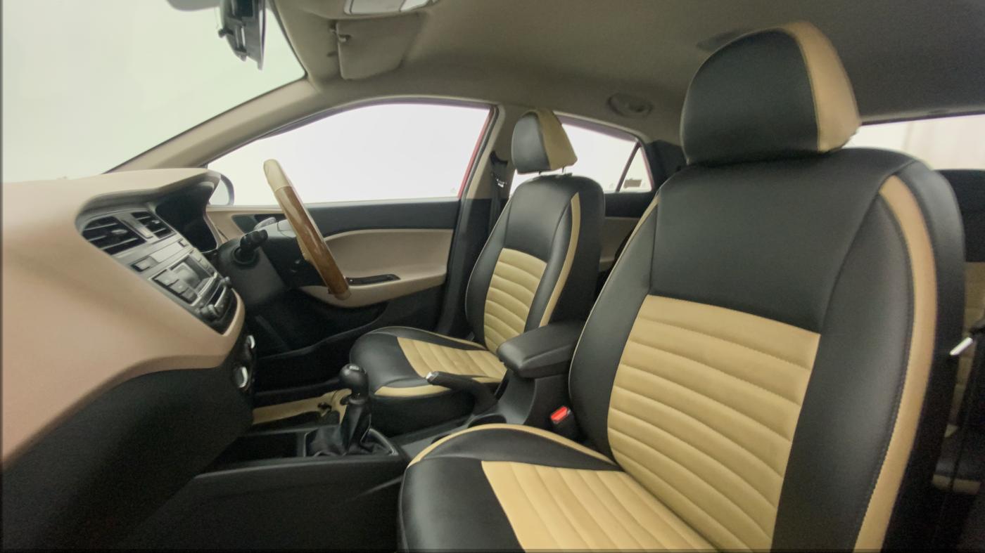 2015 Hyundai Elite i20 MAGNA 1.2, Petrol, Manual, 27,500 km, Right Side Front Door Cabin