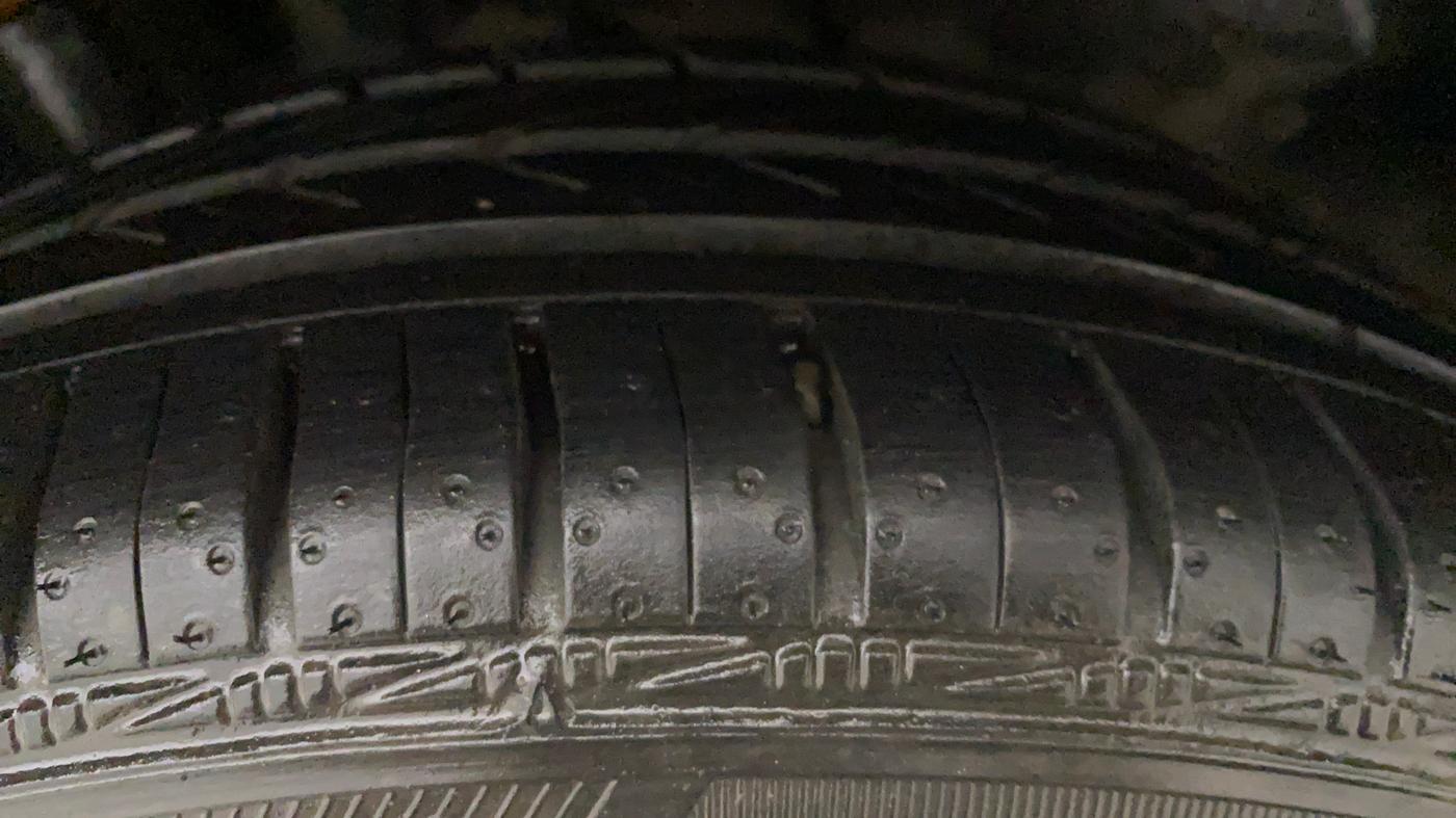 2015 Volkswagen Polo GT TSI AT, Petrol, Automatic, 64,042 km, Left Front Tyre Tread