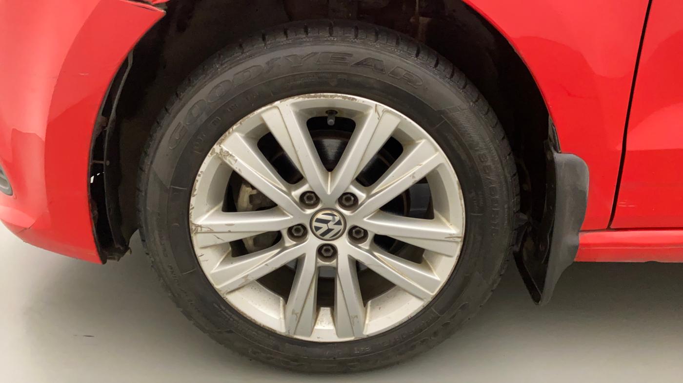 2015 Volkswagen Polo GT TSI AT, Petrol, Automatic, 64,042 km, Left Front Wheel