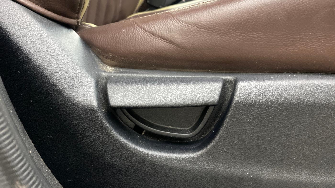 2019 Hyundai NEW SANTRO SPORTZ AMT, Petrol, Automatic, 72,495 km, Driver Side Adjustment Panel