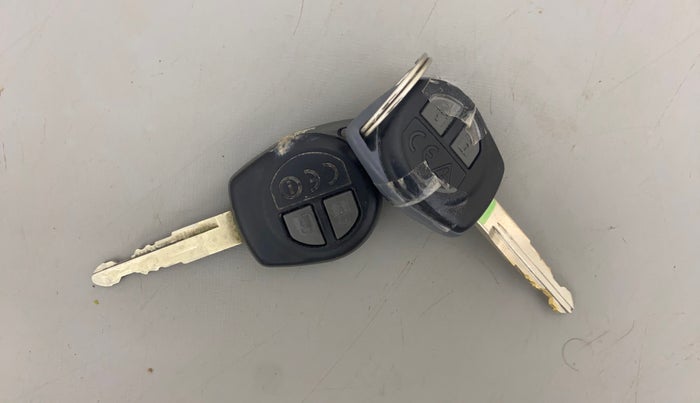 2018 Maruti Dzire VXI, Petrol, Manual, 21,516 km, Key Close Up