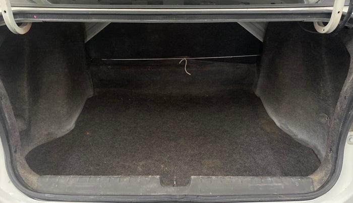 2015 Honda City 1.5L I-VTEC SV, Petrol, Manual, 1,19,821 km, Boot Inside