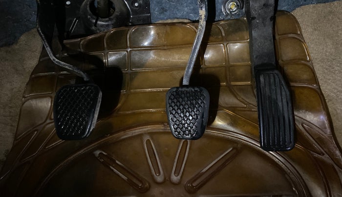 2015 Honda City 1.5L I-VTEC SV, Petrol, Manual, 1,19,821 km, Pedals