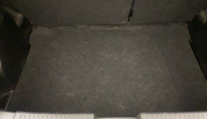 2023 Maruti Baleno ALPHA PETROL 1.2, Petrol, Manual, 25,591 km, Boot Inside