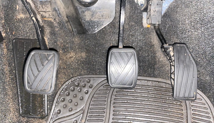 2023 Maruti Baleno ALPHA PETROL 1.2, Petrol, Manual, 25,591 km, Pedals