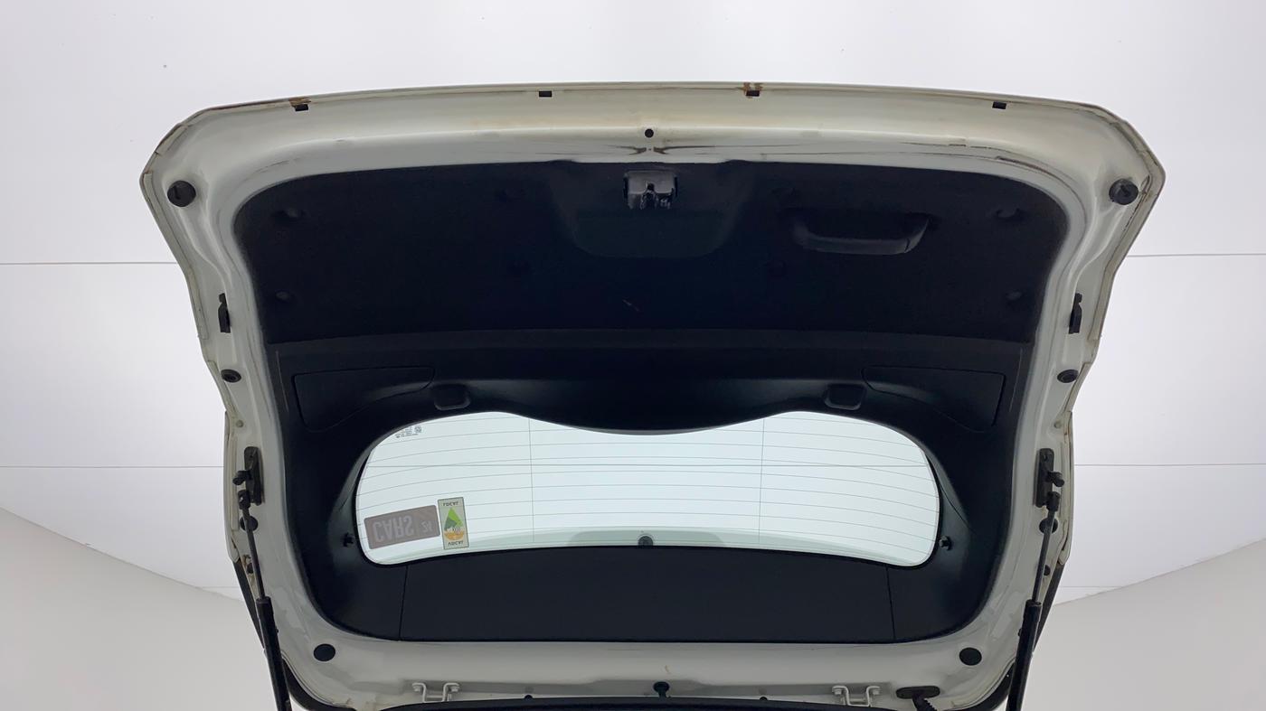 2021 Tata Harrier XZA PLUS 2.0L, Diesel, Automatic, 24,611 km, Boot Door Open
