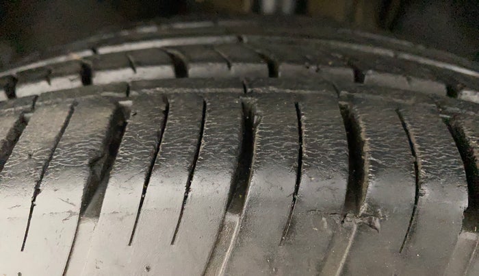 2021 Tata Harrier XZA PLUS 2.0L, Diesel, Automatic, 24,611 km, Left Front Tyre Tread