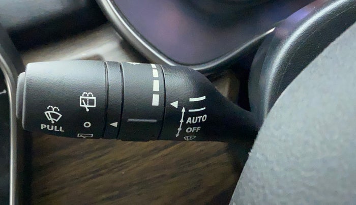 2021 Tata Harrier XZA PLUS 2.0L, Diesel, Automatic, 24,611 km, Rain Sensing Wipers