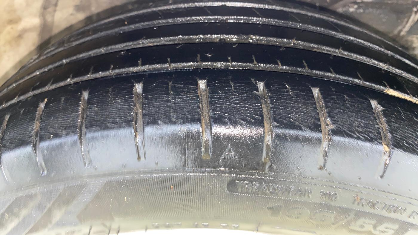 2020 Toyota Glanza G, Petrol, Manual, 52,706 km, Right Front Tyre Tread