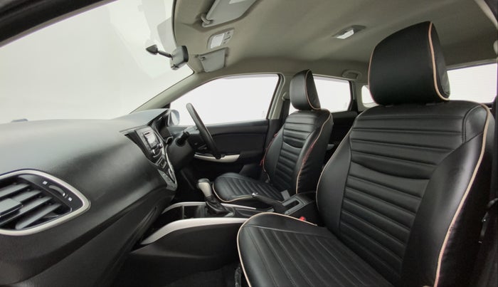 2017 Maruti Baleno DELTA CVT PETROL 1.2, Petrol, Automatic, 39,809 km, Right Side Front Door Cabin