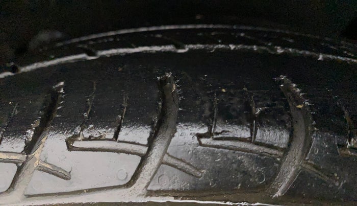 2017 Maruti Baleno DELTA CVT PETROL 1.2, Petrol, Automatic, 39,809 km, Left Rear Tyre Tread