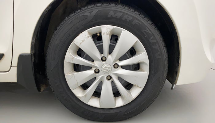 2017 Maruti Baleno DELTA CVT PETROL 1.2, Petrol, Automatic, 39,809 km, Right Front Wheel