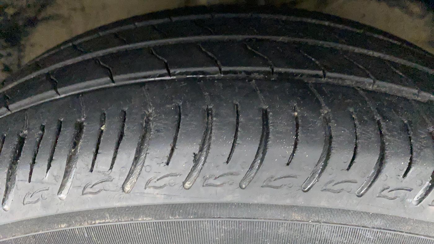 2019 Maruti Baleno SIGMA PETROL 1.2, Petrol, Manual, 38,151 km, Right Front Tyre Tread