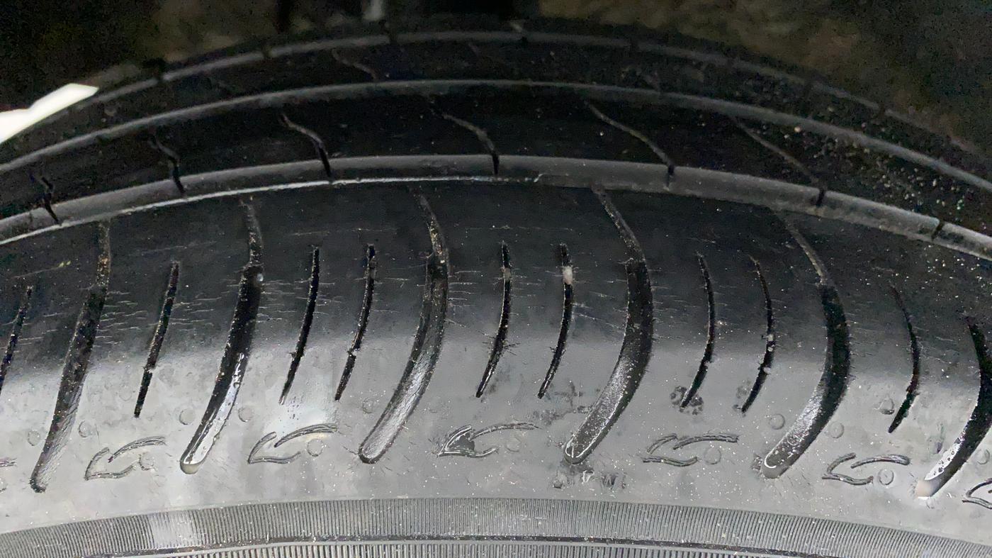 2019 Maruti Baleno SIGMA PETROL 1.2, Petrol, Manual, 38,151 km, Right Rear Tyre Tread
