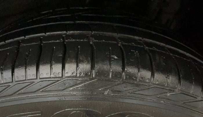 2020 Tata NEXON XZ PLUS PETROL, Petrol, Manual, 41,970 km, Left Rear Tyre Tread