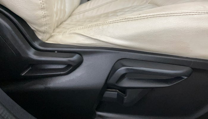 2020 Tata NEXON XZ PLUS PETROL, Petrol, Manual, 41,970 km, Driver Side Adjustment Panel