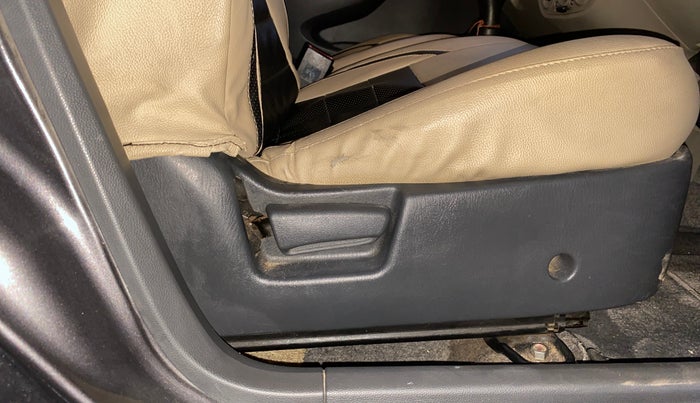 2019 Maruti Alto K10 VXI, Petrol, Manual, 61,286 km, Driver Side Adjustment Panel